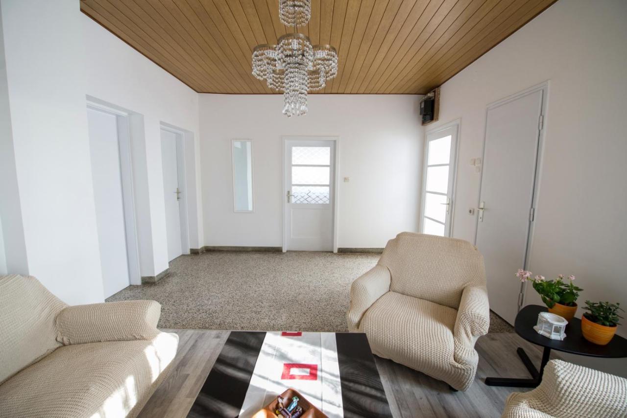 House Of Tea Apartment เบียโลวาร์ ภายนอก รูปภาพ